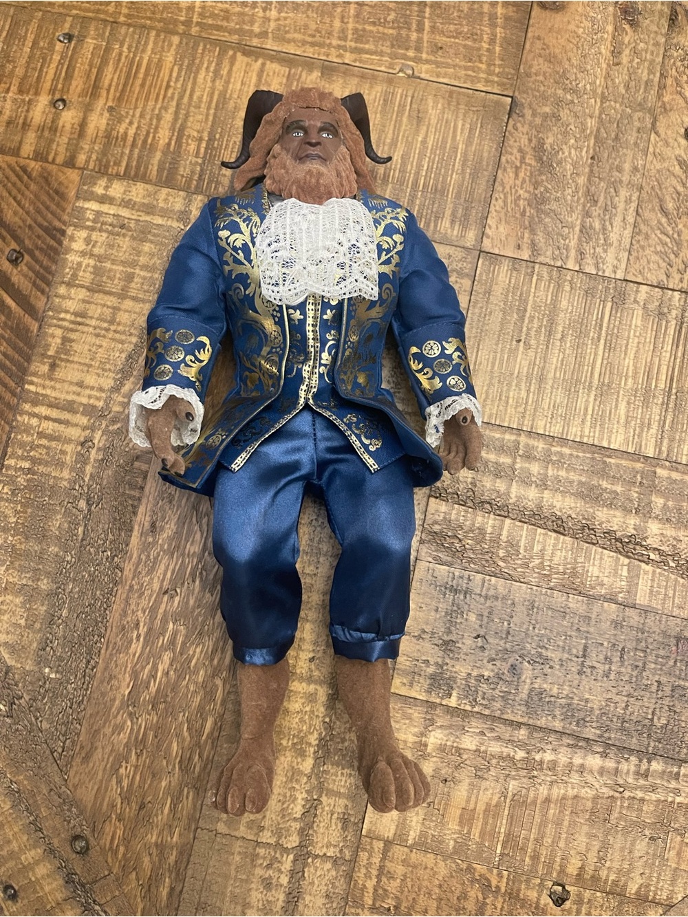 2016 Hasbro Disney Beauty and the Beast "Grand Romance" 12-inch doll